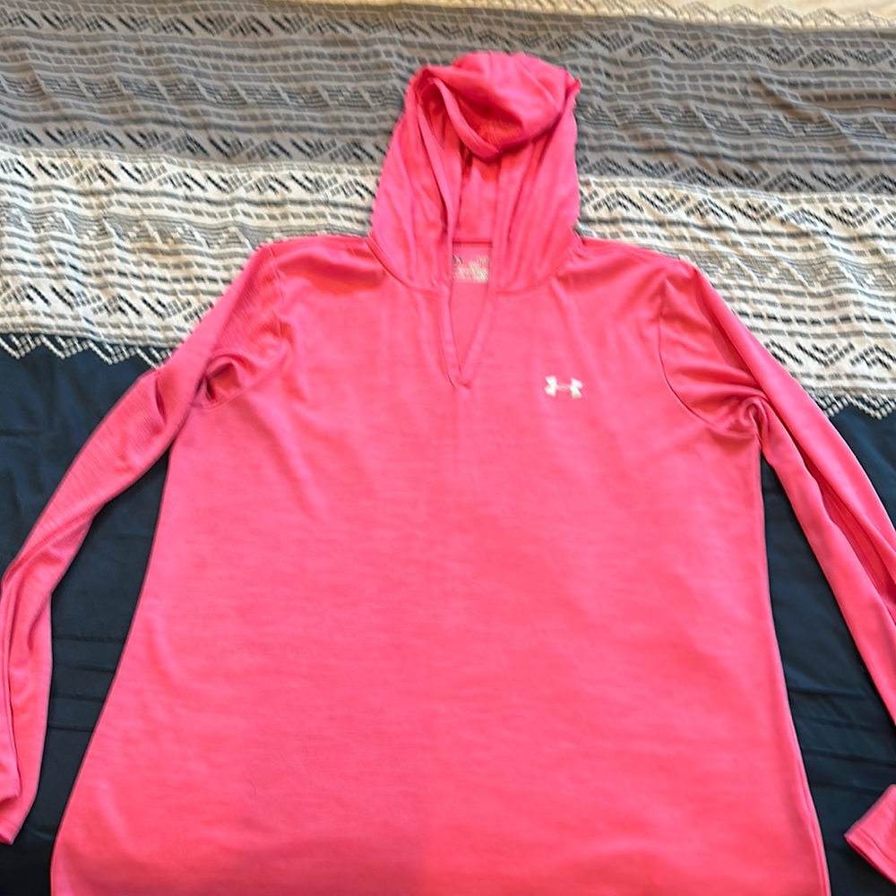 Under armour long sleeve hoodie